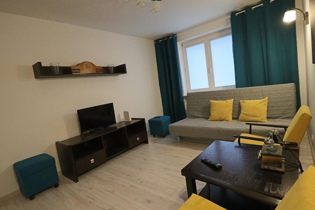 Apartment Mona Warsaw Przy Stacji Metra ภายนอก รูปภาพ